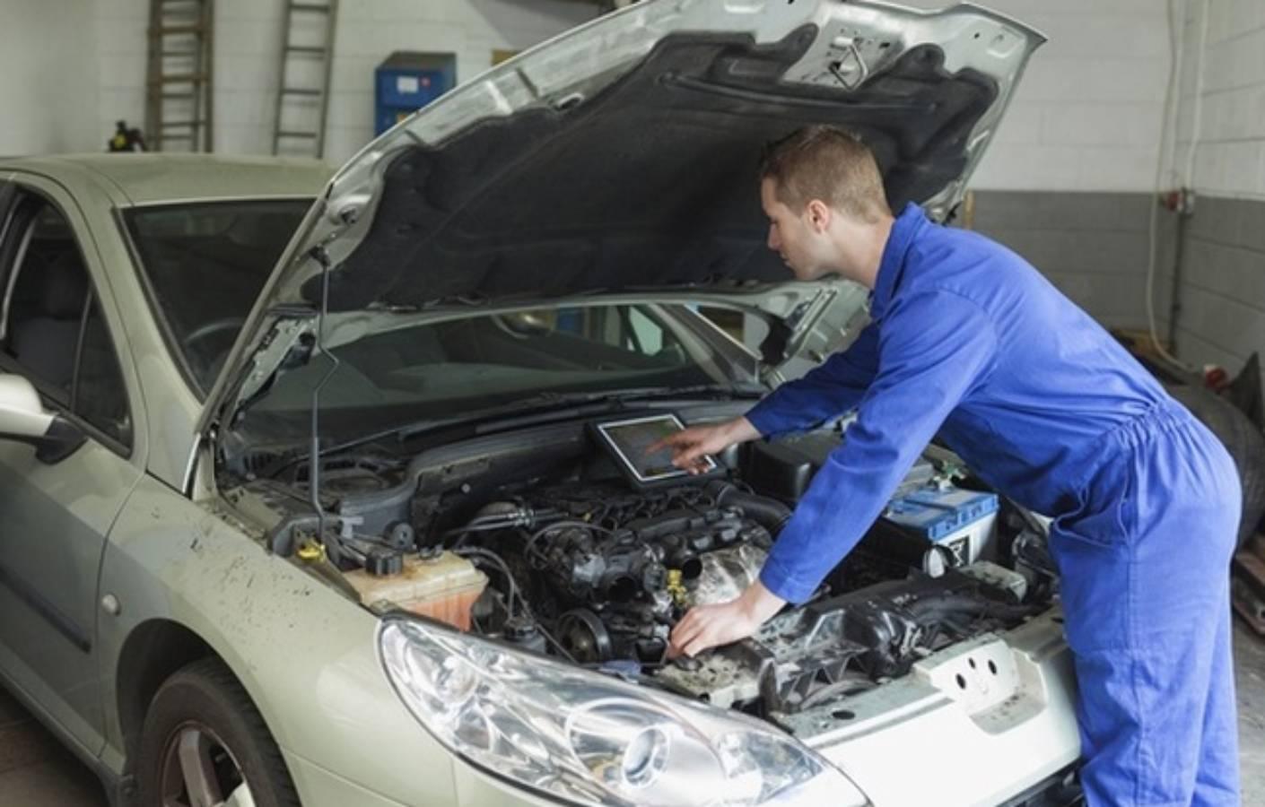 3 Best Portable Car Jump Box with Air Compressor 2023 - Lokithorshop