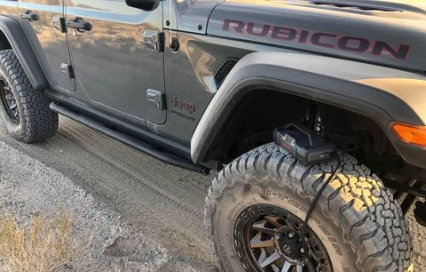 Best Emergency Tool for Your Car -The lokithor JA301 - Lokithorshop